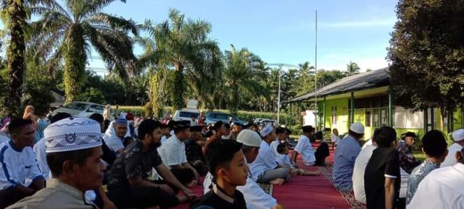 
 Pelaksanaan Hari Raya Idul Fitri 1443 Hijriah di Masjid Taqwa Muhammadiyah Sukomananti. (Dok.ARD)