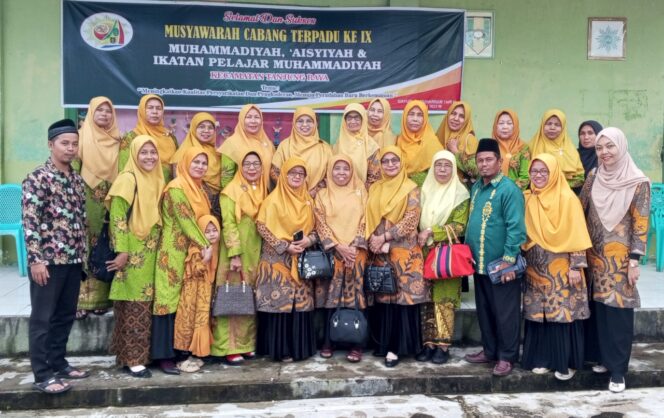 
 Musycab Terpadu ke IX Muhammadiyah, Aisyiyah dan IPM Tanjung Raya Sukses Dalam Keprihatinan