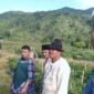 LPCR Muhammadiyah Solok bersama PPCM Pantai Cermin meninjau usaha pertanian yang digerakkan PRM Jabalsur Solok.(Albert)