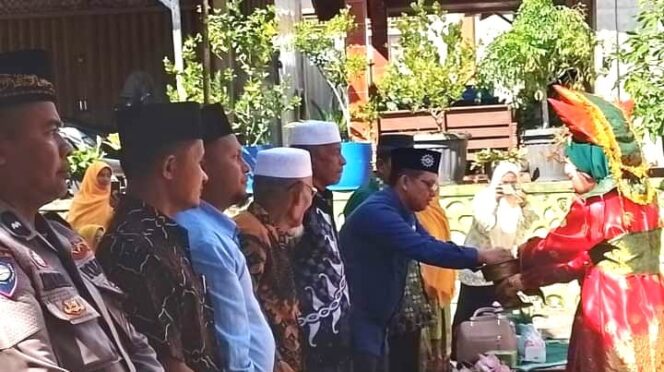 
 Ketua PDM Pasaman Barat, Ronaldi saat membuka musycab PCM Kajai.(ARD)