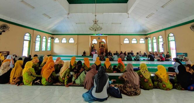 
 Pengajian Bulanan PCM Sumpur Kudus Diwarnai Kesedihan, Ini Penyebabnya