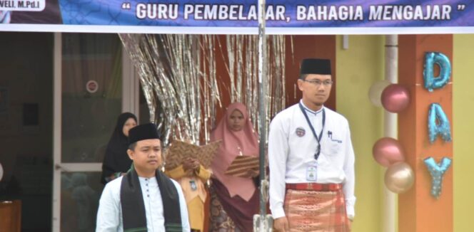 
 Pelaksanaan upacara bendera peringatan HGN 2023 di Ponpes Al Kautsar Muhammadiyah Harau.(Ist)