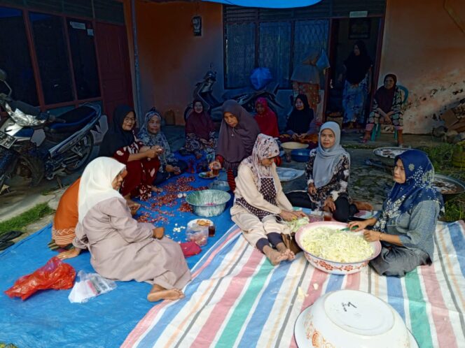 
 MDMC Sumbar Dirikan Posko dan Dapur Umum Di Lokasi Longsor Sungai Rangeh