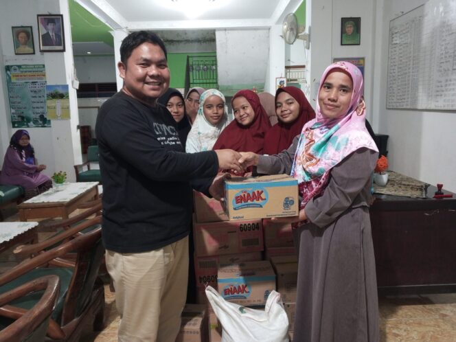 
 Panti Asuhan Muhammadiyah/Aisyiyah Dapat Bantuan Sembako dan Bahan Kebersihan